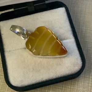 Pretty perfect pendant carved Agate artwork